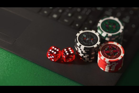 Are Two Monitors Better Than One for Online Casino Fans?